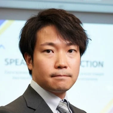 国土交通省 西上 康平氏