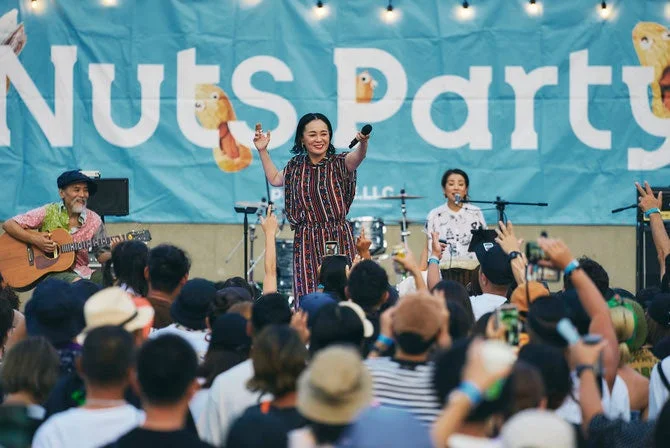 Nuts Partyでのライブパフォーマンスの様子