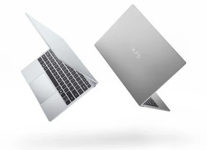 XPSノートPCが浮遊している画像