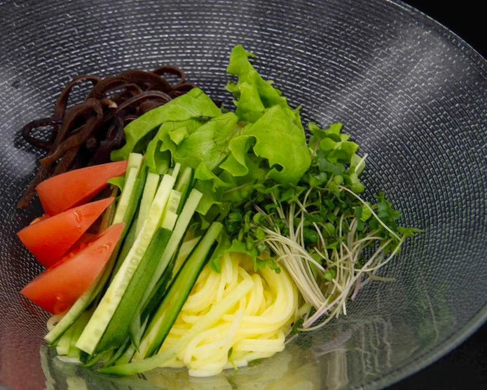 冷やし中華、冷麺、サラダ麺