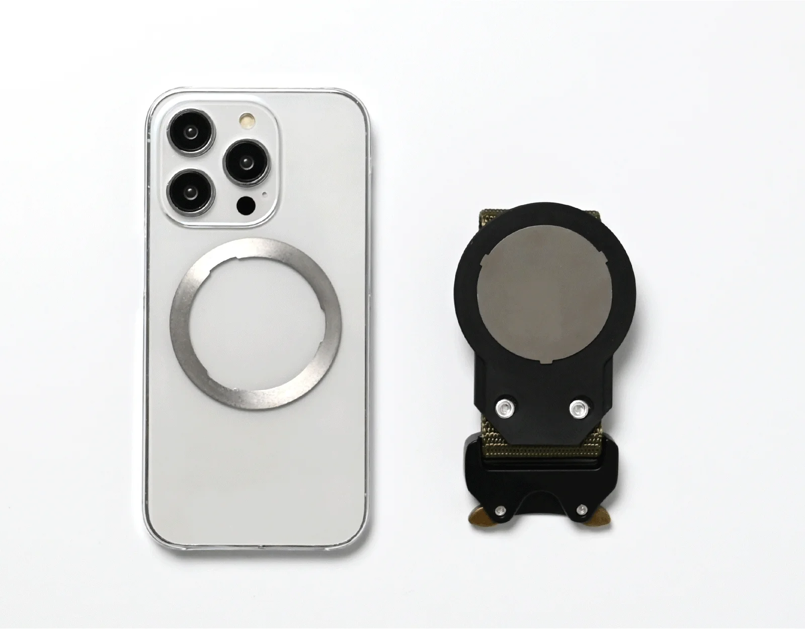 iPhoneとMagSafe対応アクセサリー