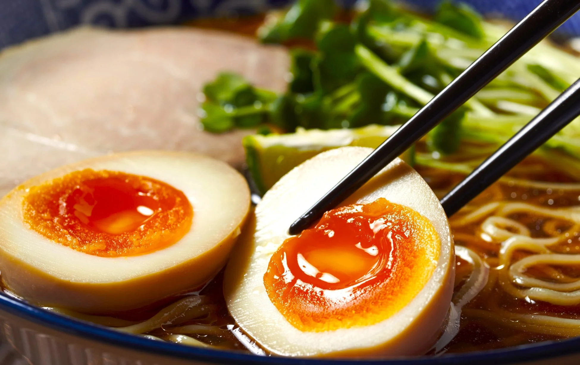 味玉と麺