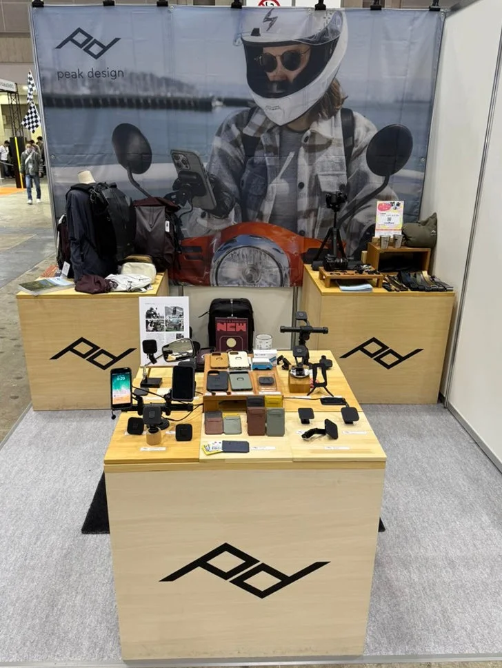 展示会,ブース,ピークデザイン,スマートフォンアクセサリー,カメラアクセサリー,バッグ,ライフスタイル,イベント,プロダクト
