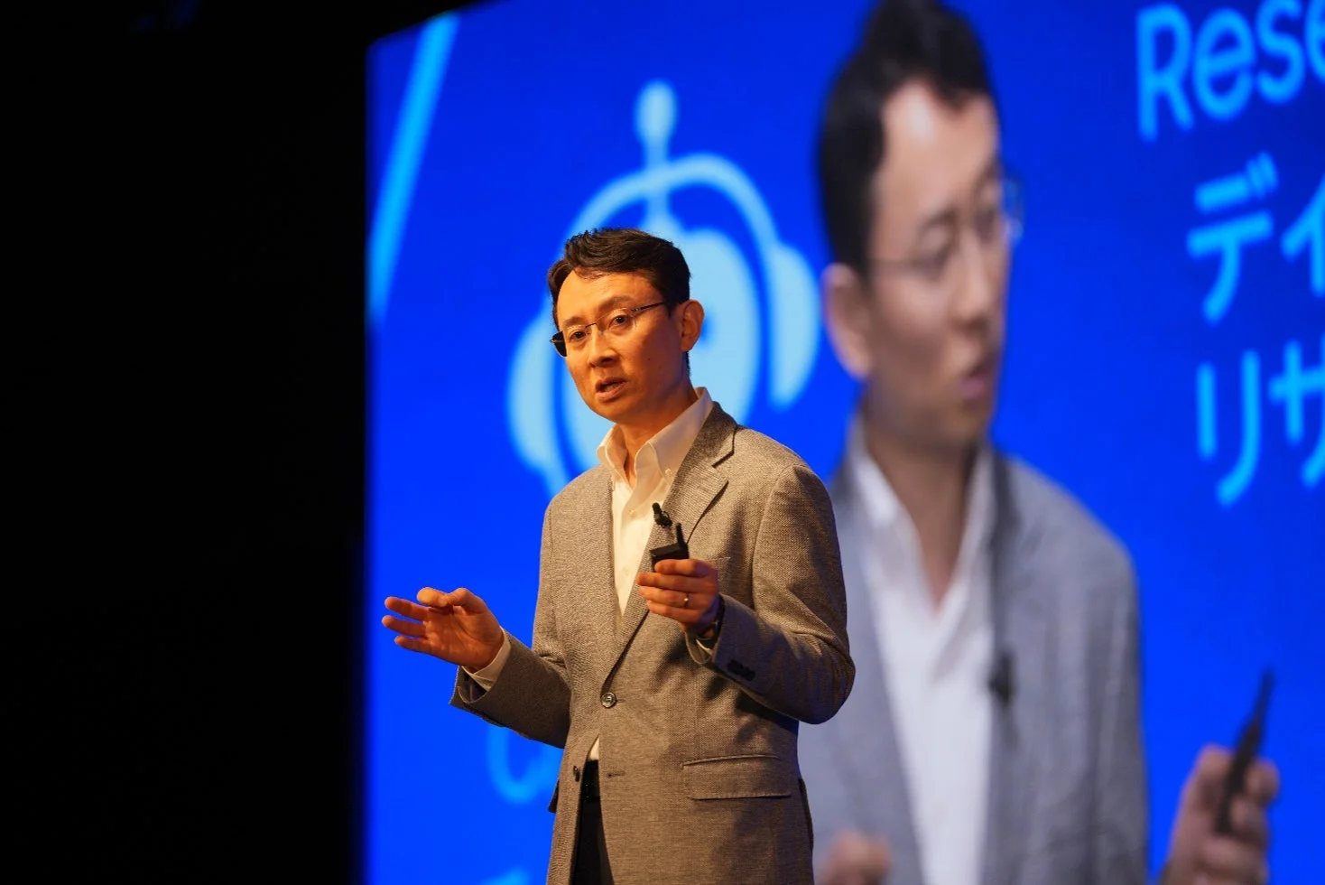 講演中のDr Jerry Park氏