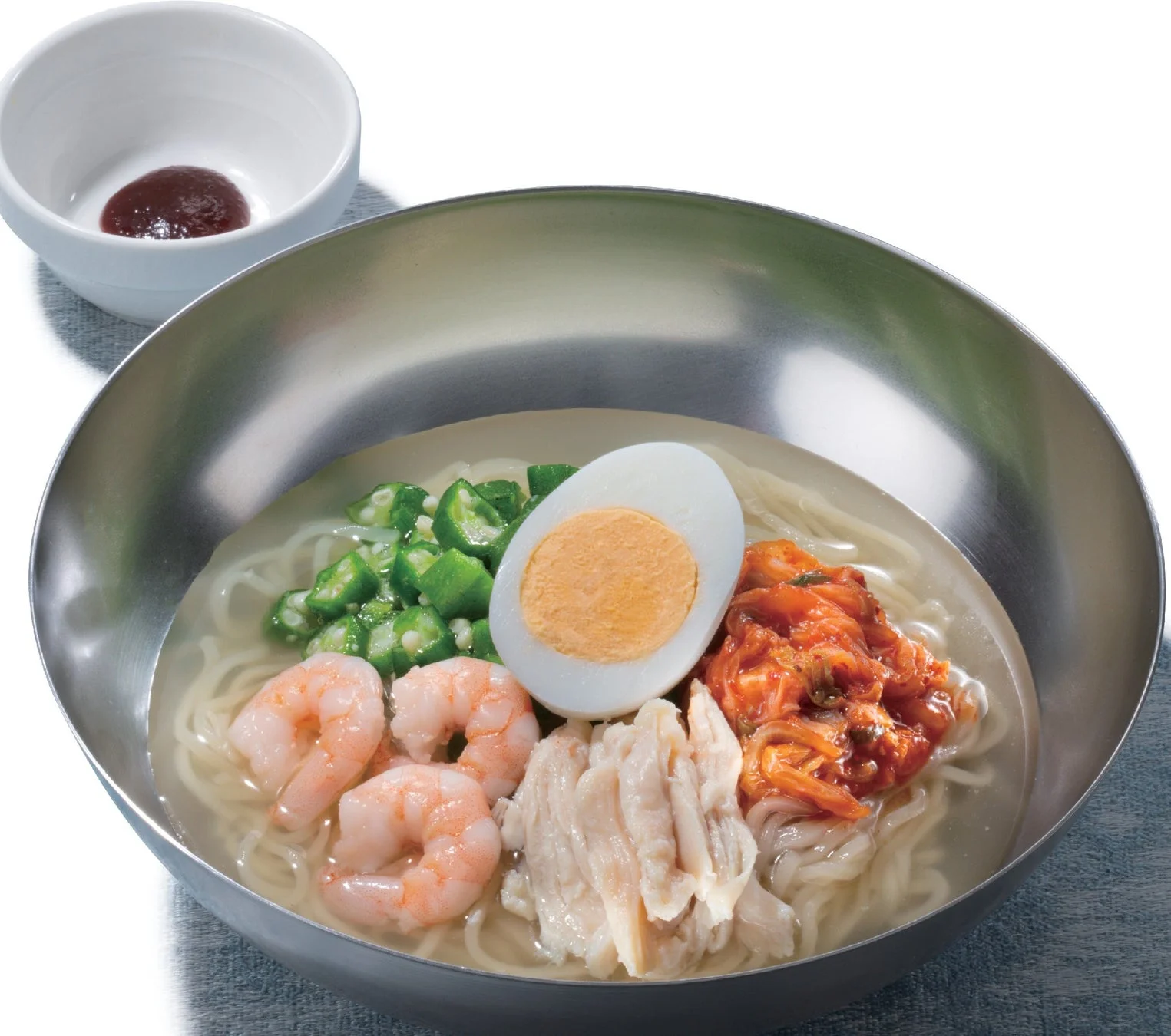 海老と蒸し鶏のコク旨冷麺