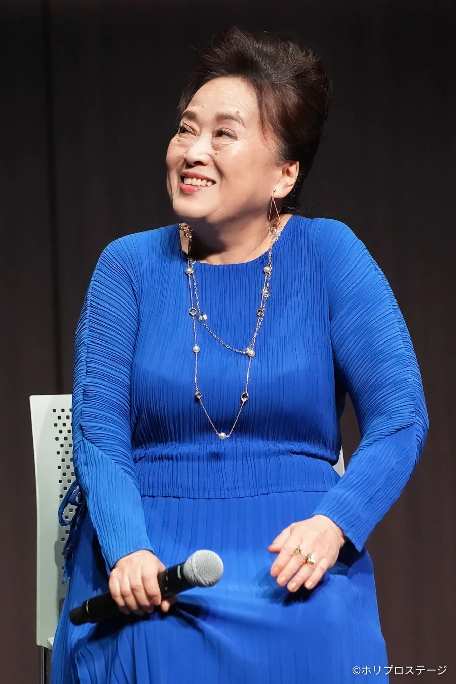 渡辺えりさんのコメント時の写真