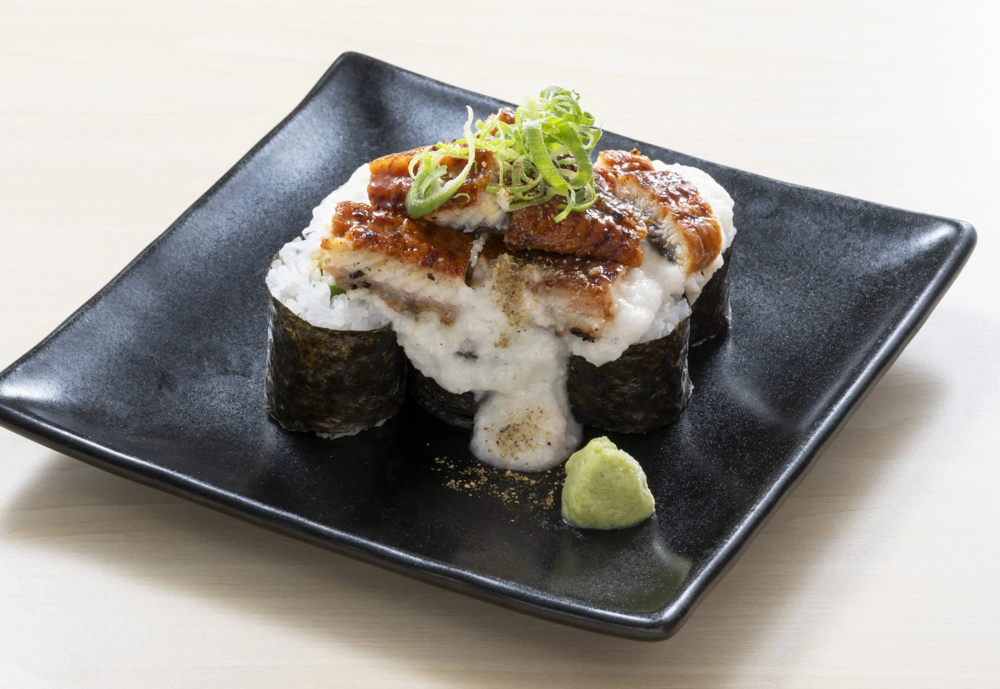 鰻トロのっけ寿司