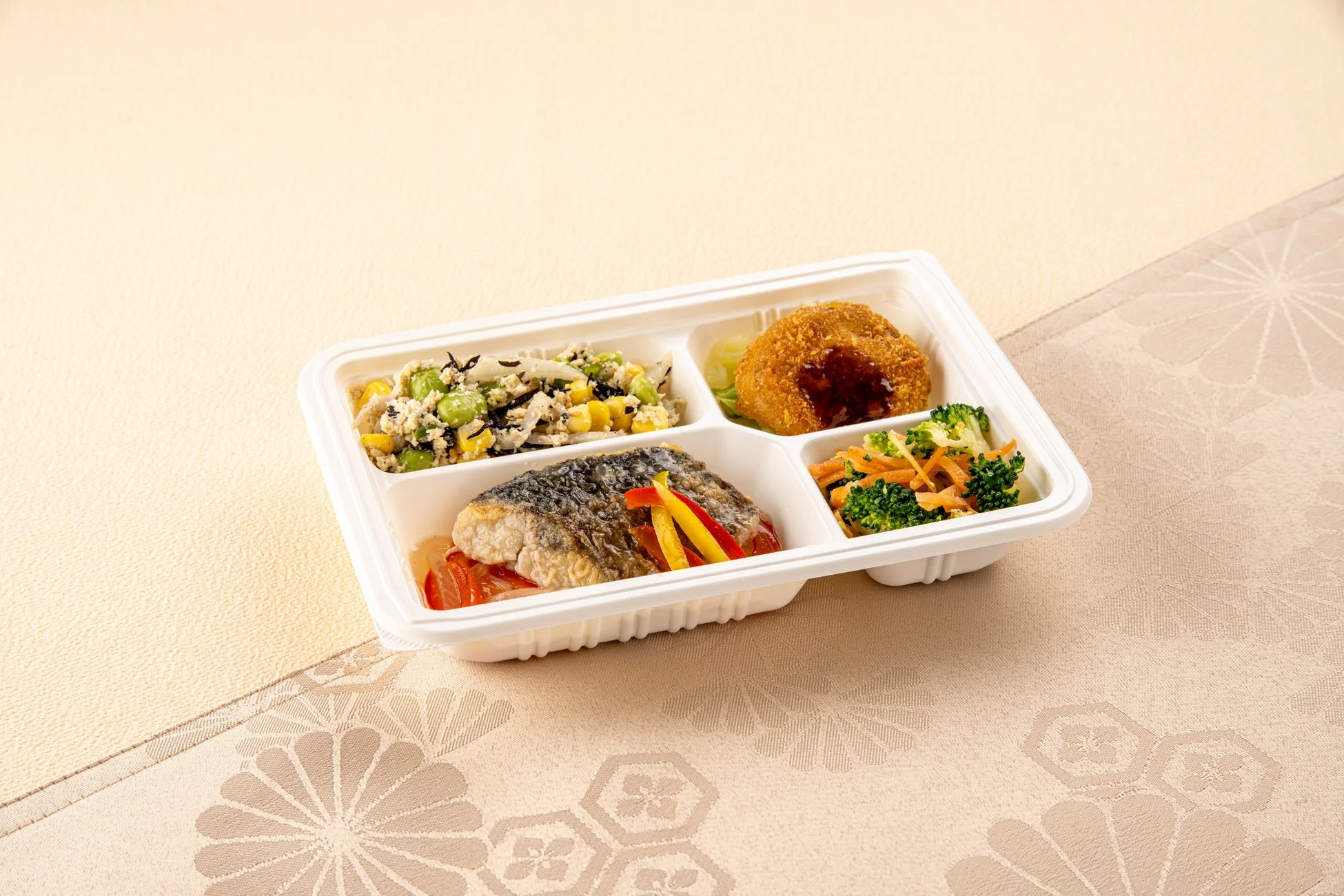 健康宅配食の弁当