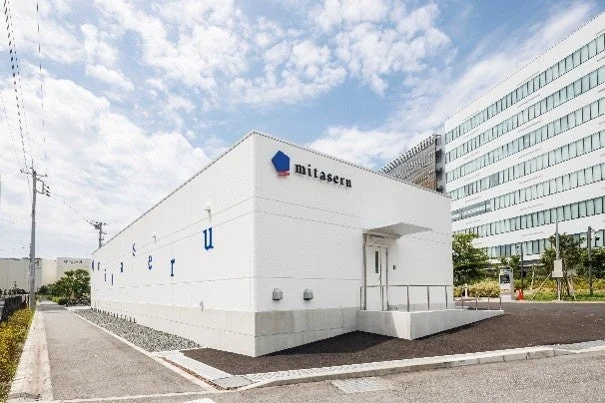 mitaseruの白いモダンな建物