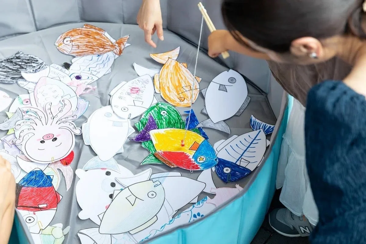紙製の魚釣りゲーム