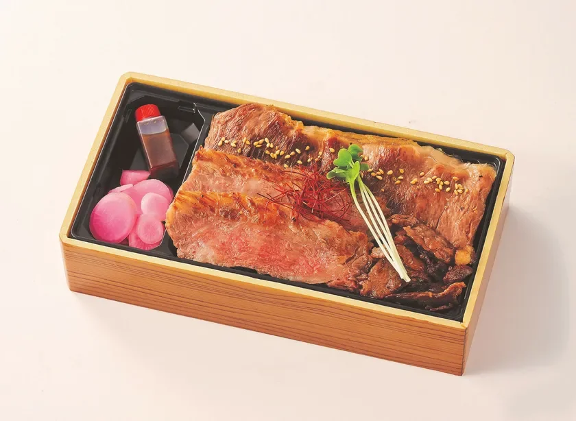 近江牛ステーキ・焼きしゃぶ重