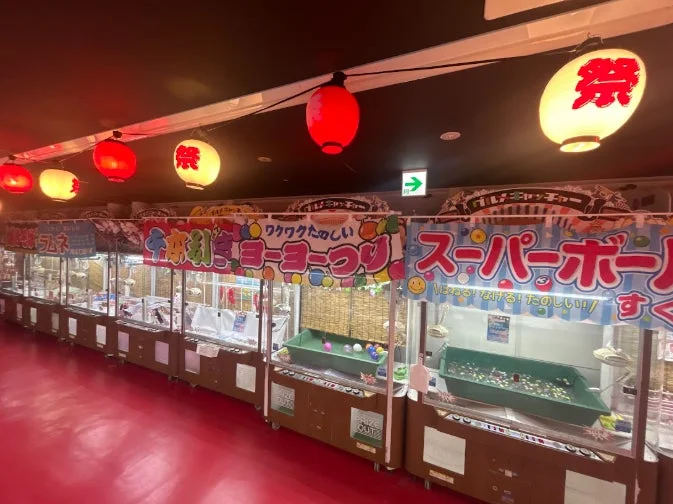 夏祭りキャッチャーコーナーの様子