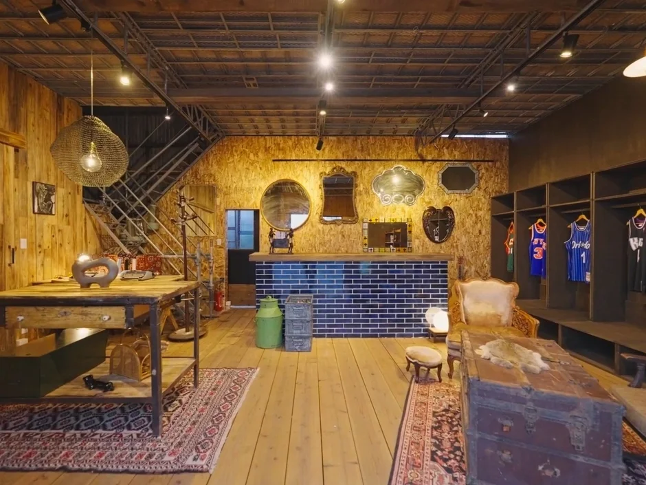 monoroom大阪の店内風景