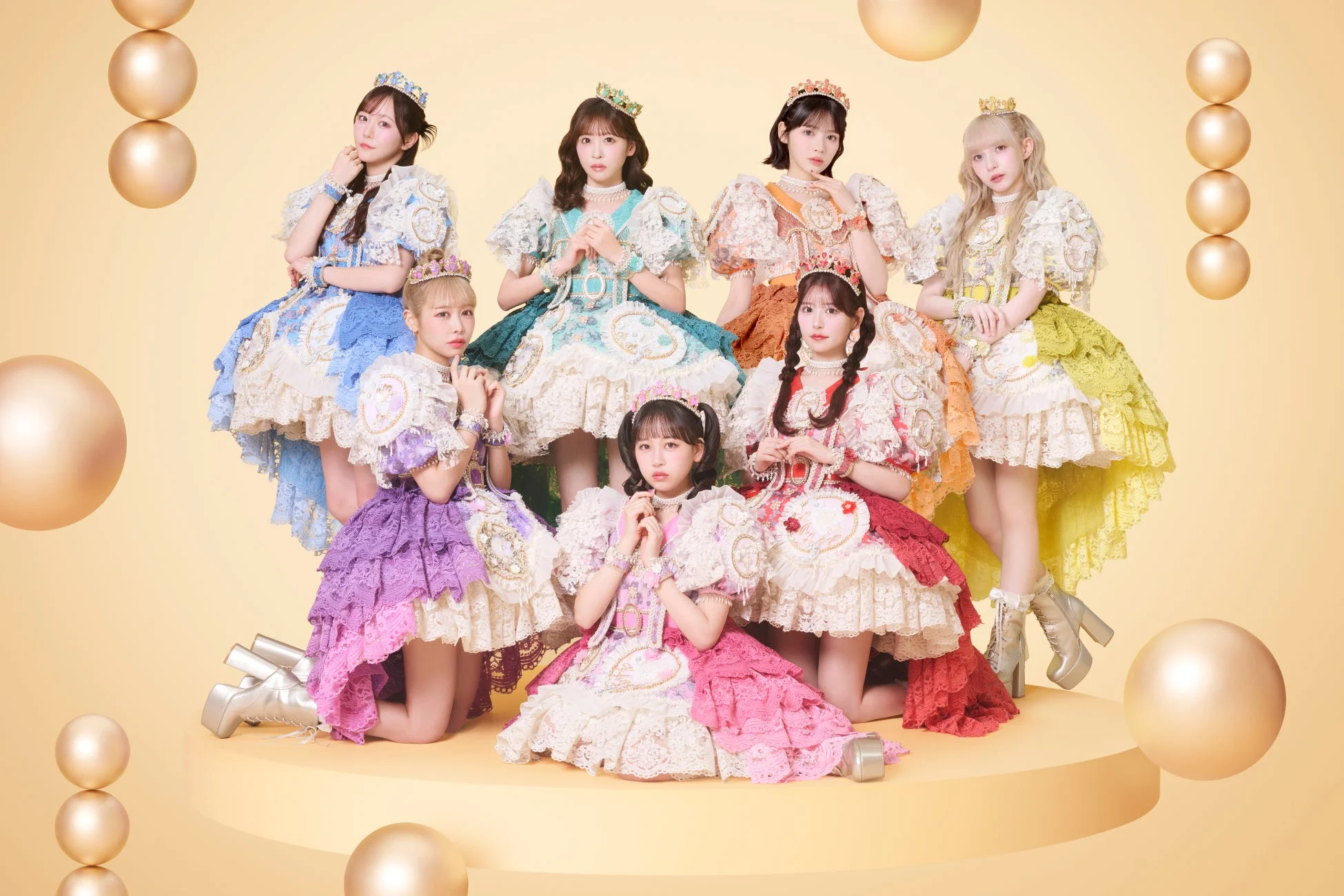 アイドルグループ集合写真