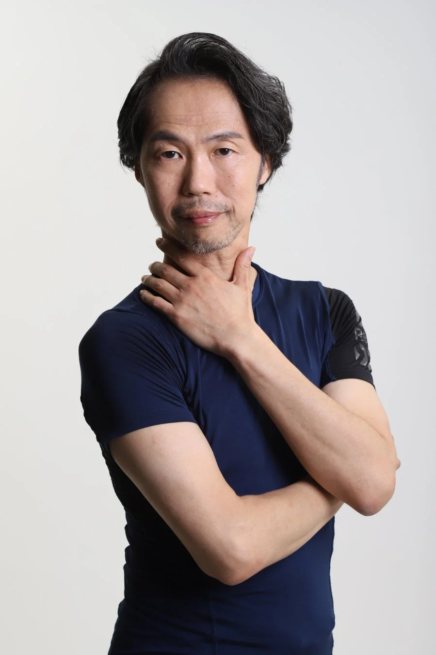 新屋滋之氏のポートレート
