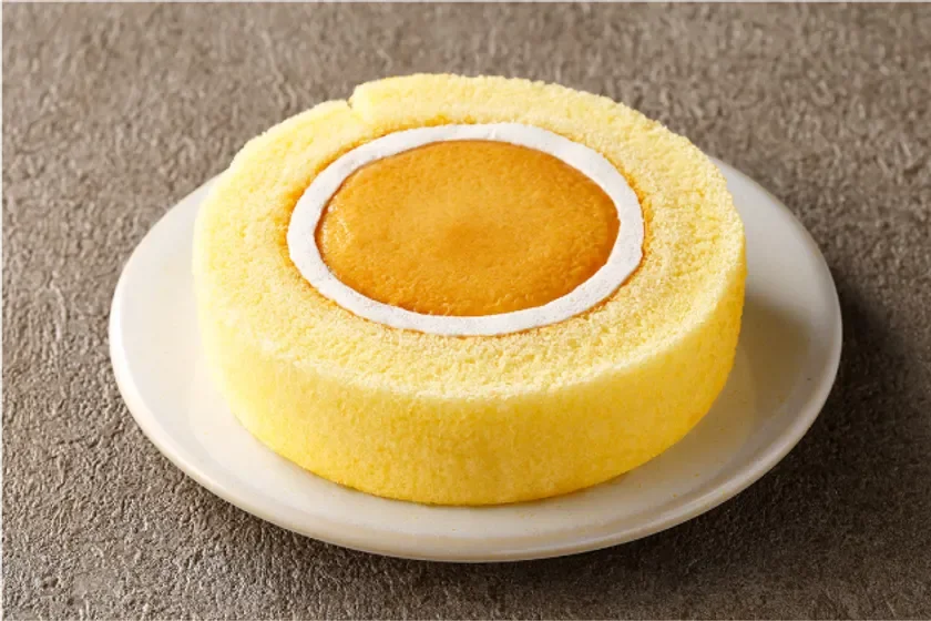 CHEESE GARDEN監修ベイクドチーズケーキinプレミアムロールケーキ
