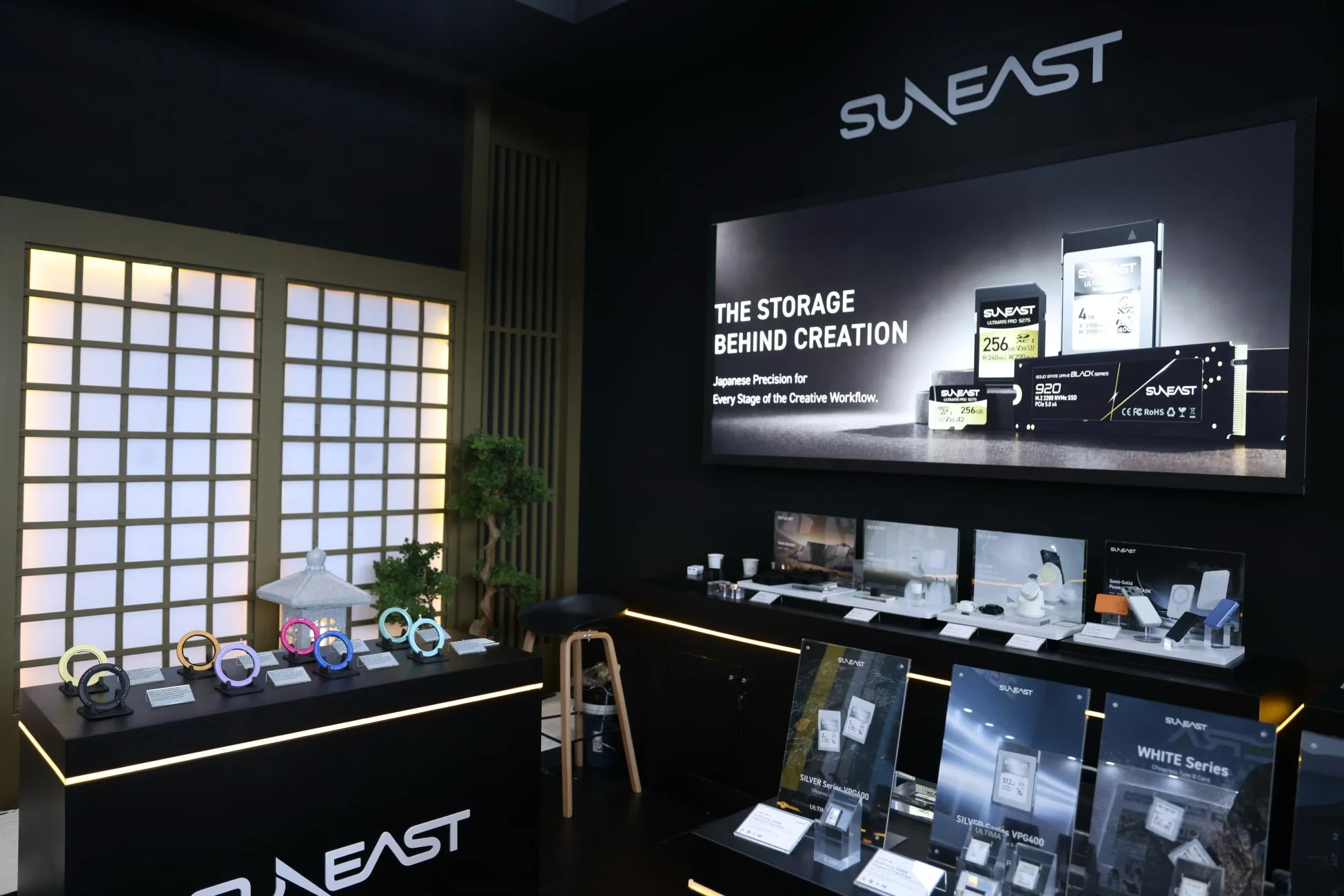 SUNEAST製品展示ブース
