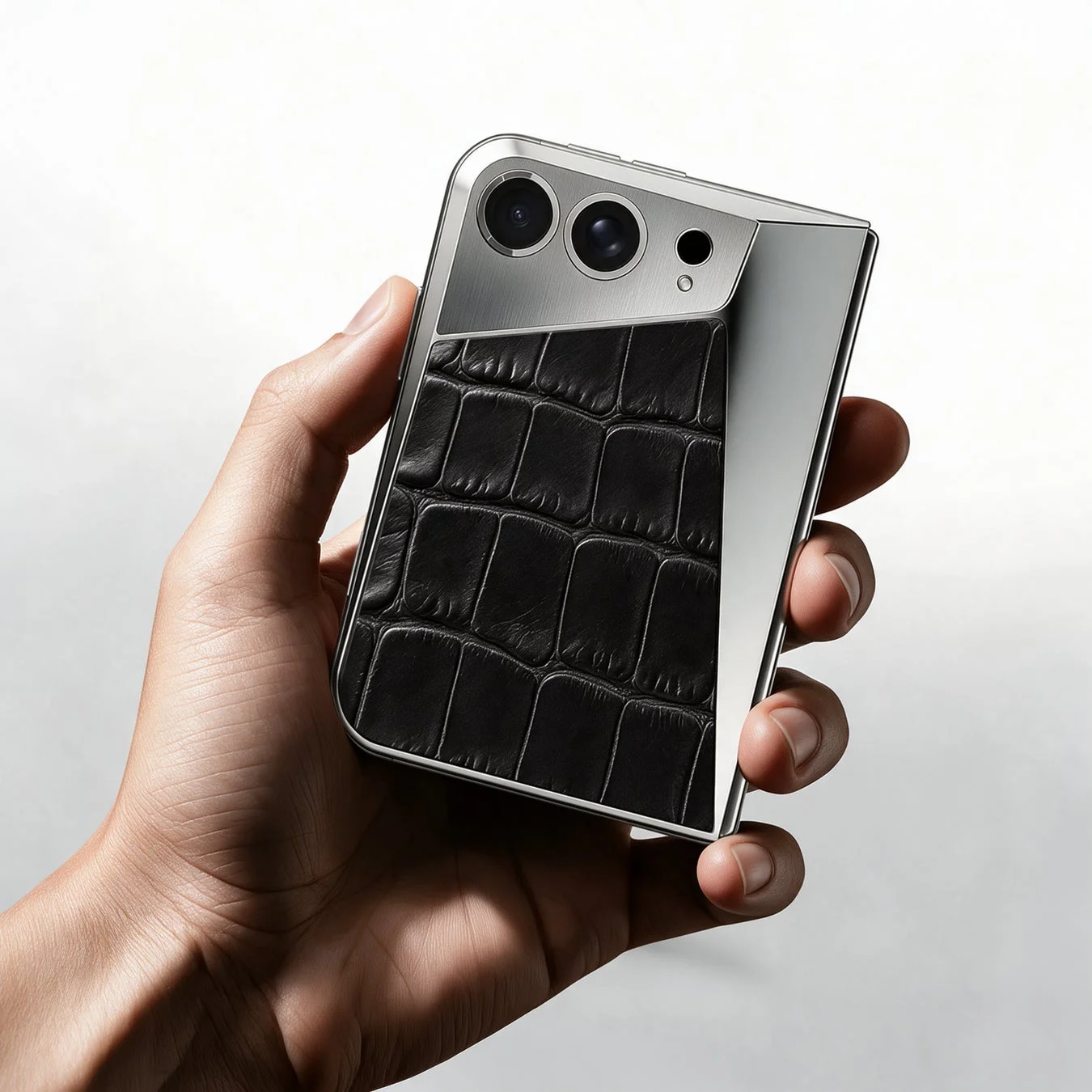 クロコダイル柄の高級スマートフォン