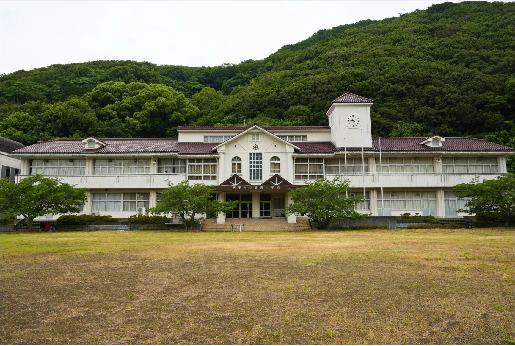 旧蔵貫小学校外観