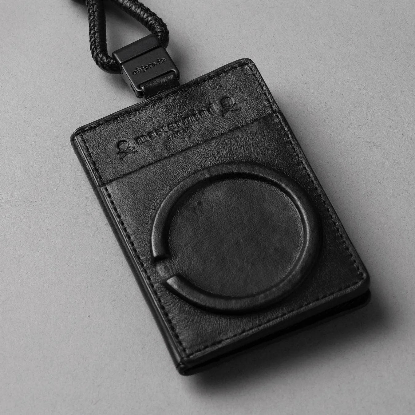mastermind JAPANとobjects.ioのカードケース