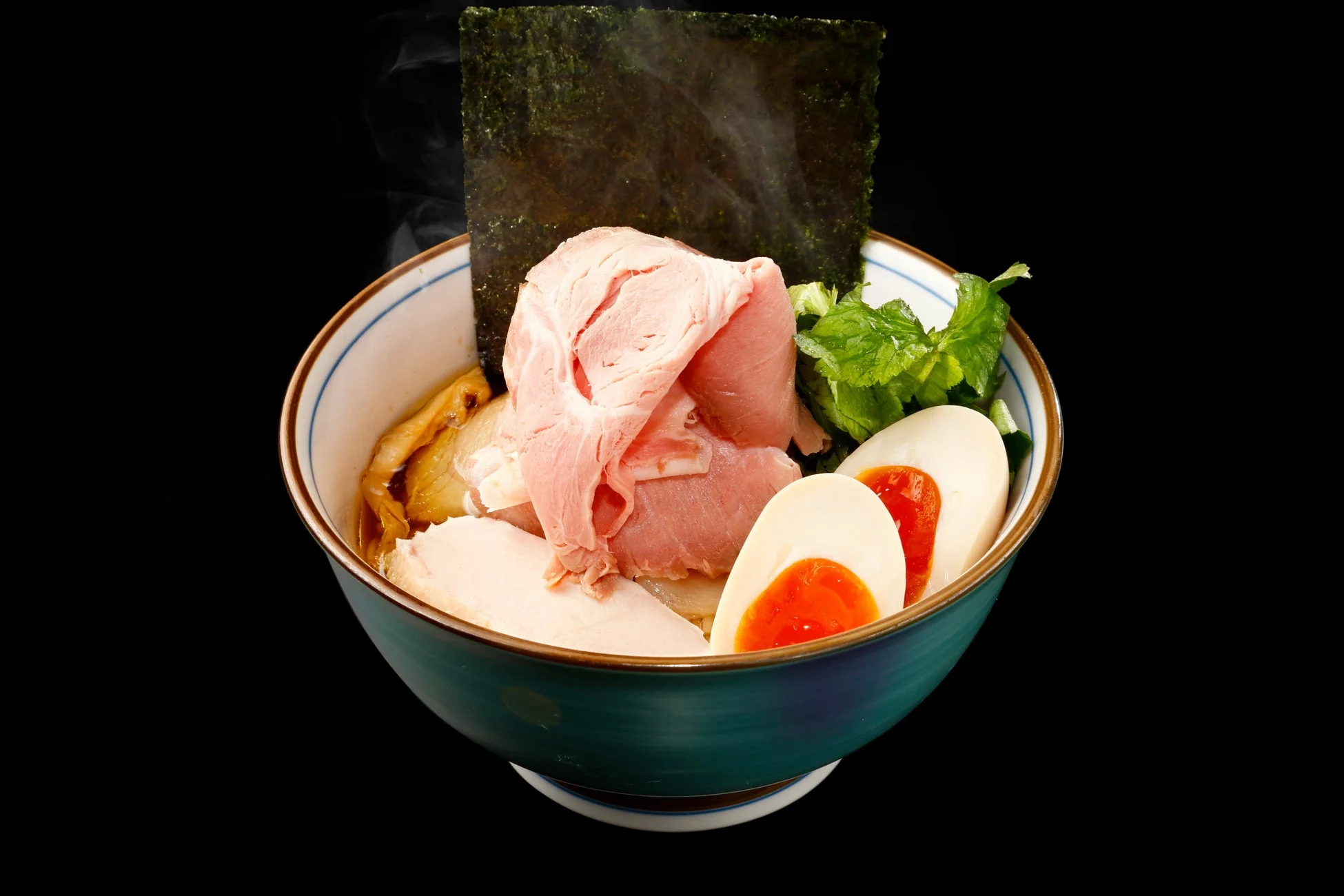 中華そば四つ葉のラーメン